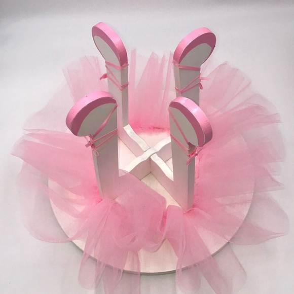 American Girl (SIZE not AG Brand) Furniture Handmade Ballerina Table & 2 Chairs - Picture 10 of 13